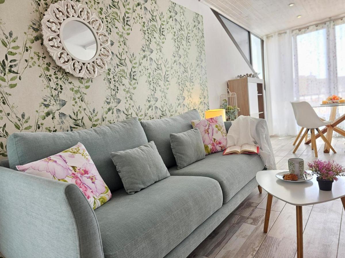 New Loft Sweet Holidays, Playa De Los Cristianos Лос-Крістіанос Екстер'єр фото